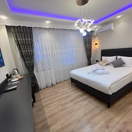 Feycem Hotel 3*